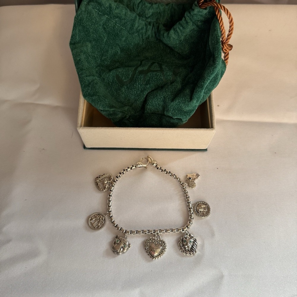 Chic Silver Charm Bracelet